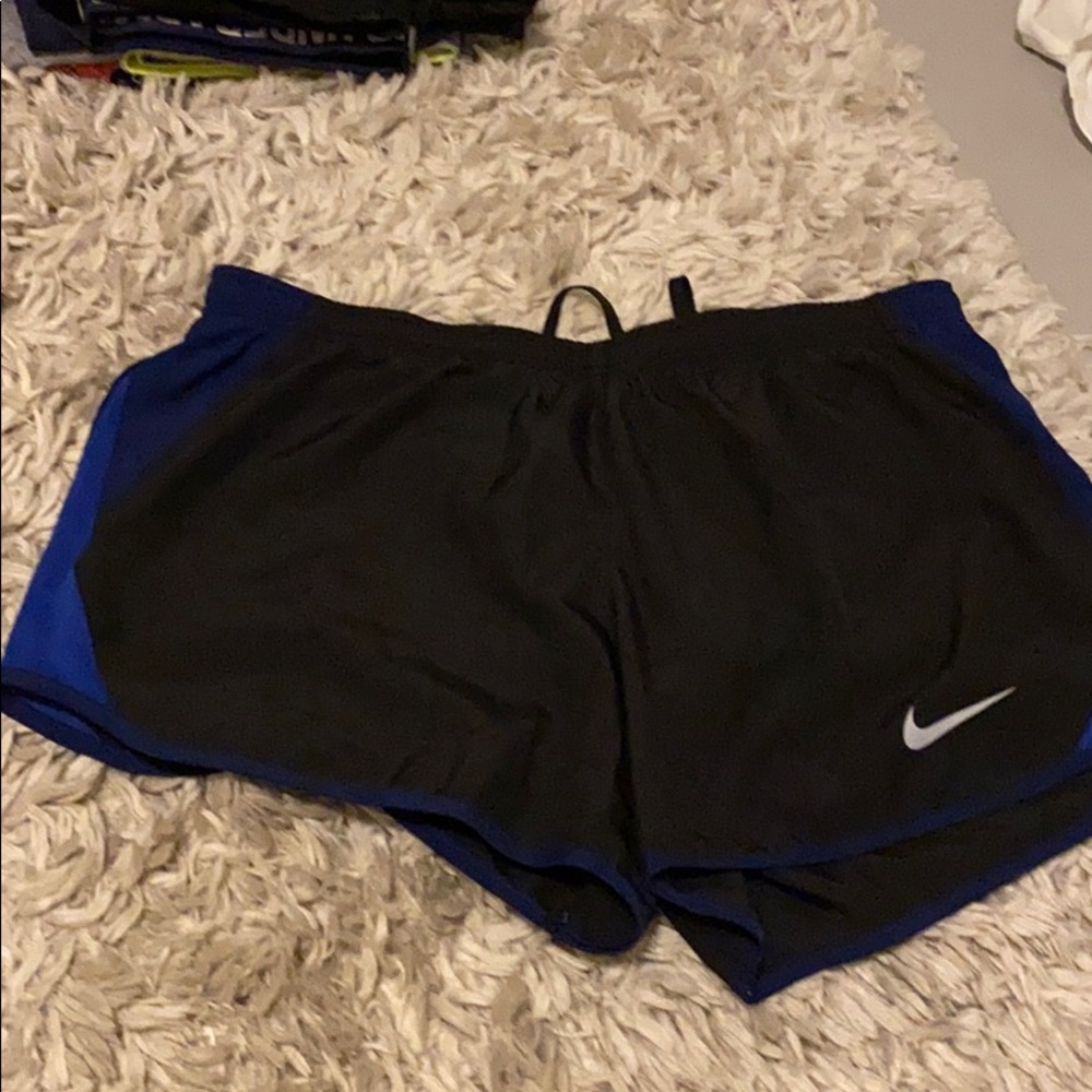 nike shorts